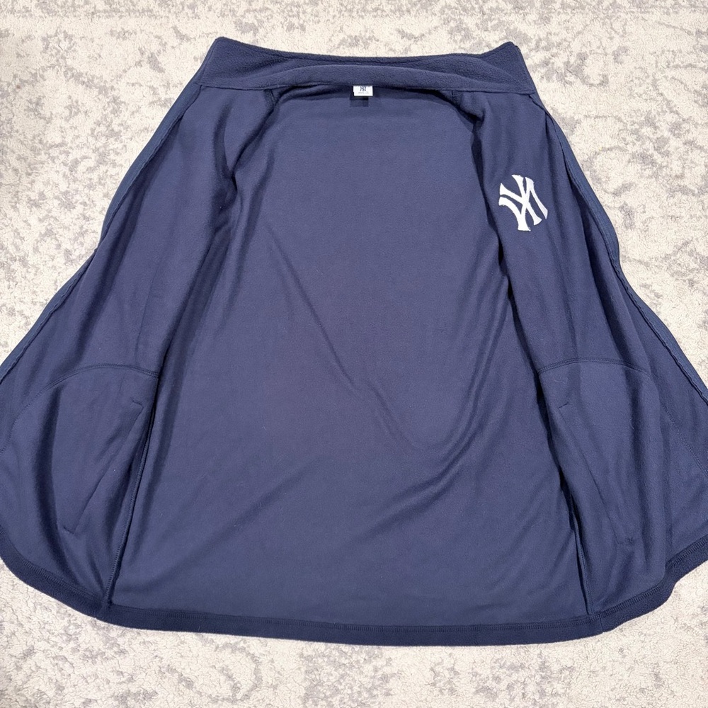 NY Yankees Navy Fleece Vest XL Full Zip Minimalist Streetwear Sportswear - Picture 7 of 11